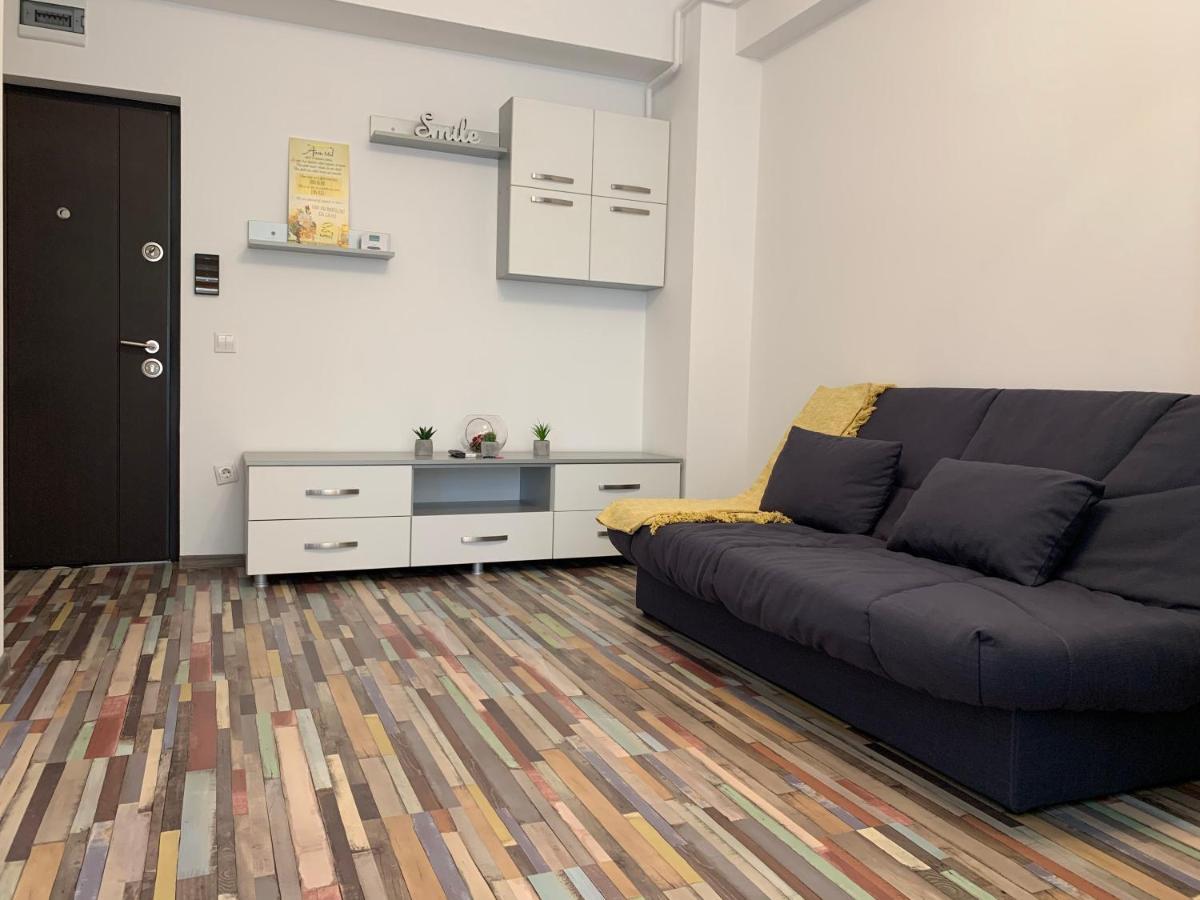 Tod Apartments Palas Яш Екстериор снимка