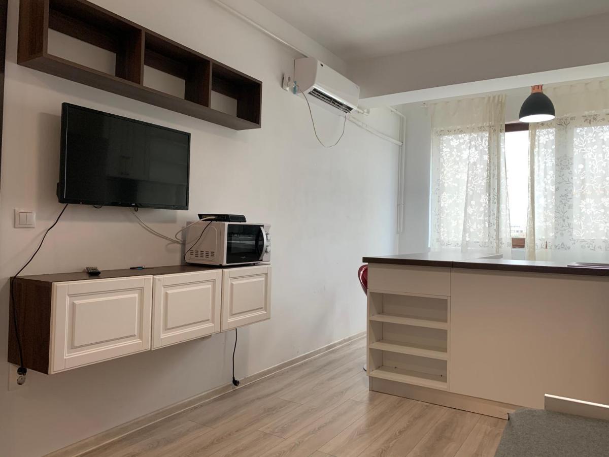 Tod Apartments Palas Яш Екстериор снимка